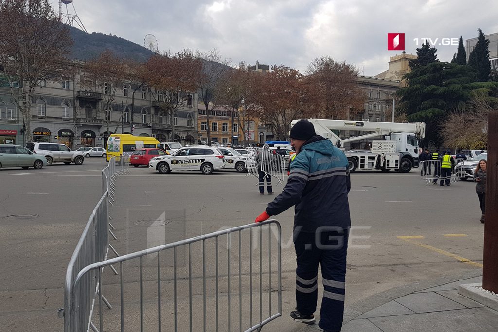 First Republic Square First Republic Square closed in preparation for New Year (Photo) - 1TV