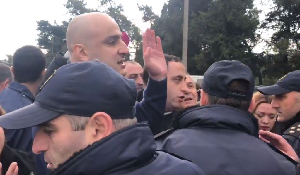 ნიკა მელია საპატრულო პოლიციის დეპარტამენტის უფროსს თეიმურაზ კუპატაძეს დაუპირისპირდა [ვიდეო]