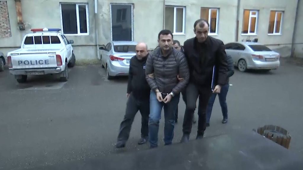 ადვოკატის ინფორმაციით, დავით კირკიტაძისთვის ბრალის წარდგენის ვადა ხვალ, 17:00 საათზე იწურება