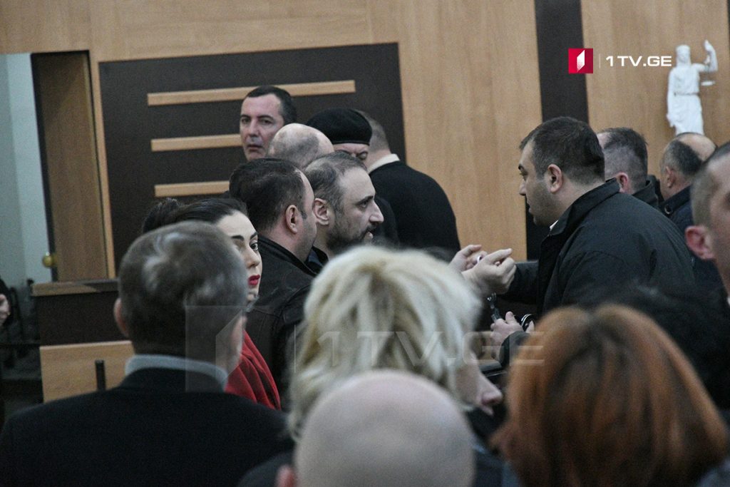ბუტა რობაქიძის საქმეზე დავით იაშვილს, გურამ დონაძეს, ზურა მიქაძესა და ირაკლი ფირცხალავას თავისუფლების აღკვეთა მიესაჯათ