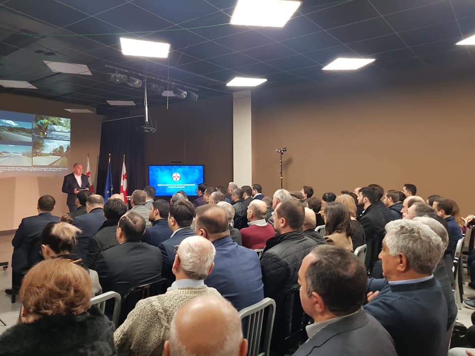 ქვემო ქართლში სახელმწიფო რწმუნებულმა შოთა რეხვიაშვილმა 2018 წლის საქმიანობის ანგარიში წარადგინა