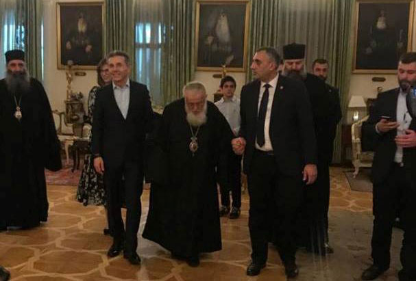 Bidzina İvanişvili İkinci İliyanı Milad Bayramı münasibəti ilə təbrik etdi