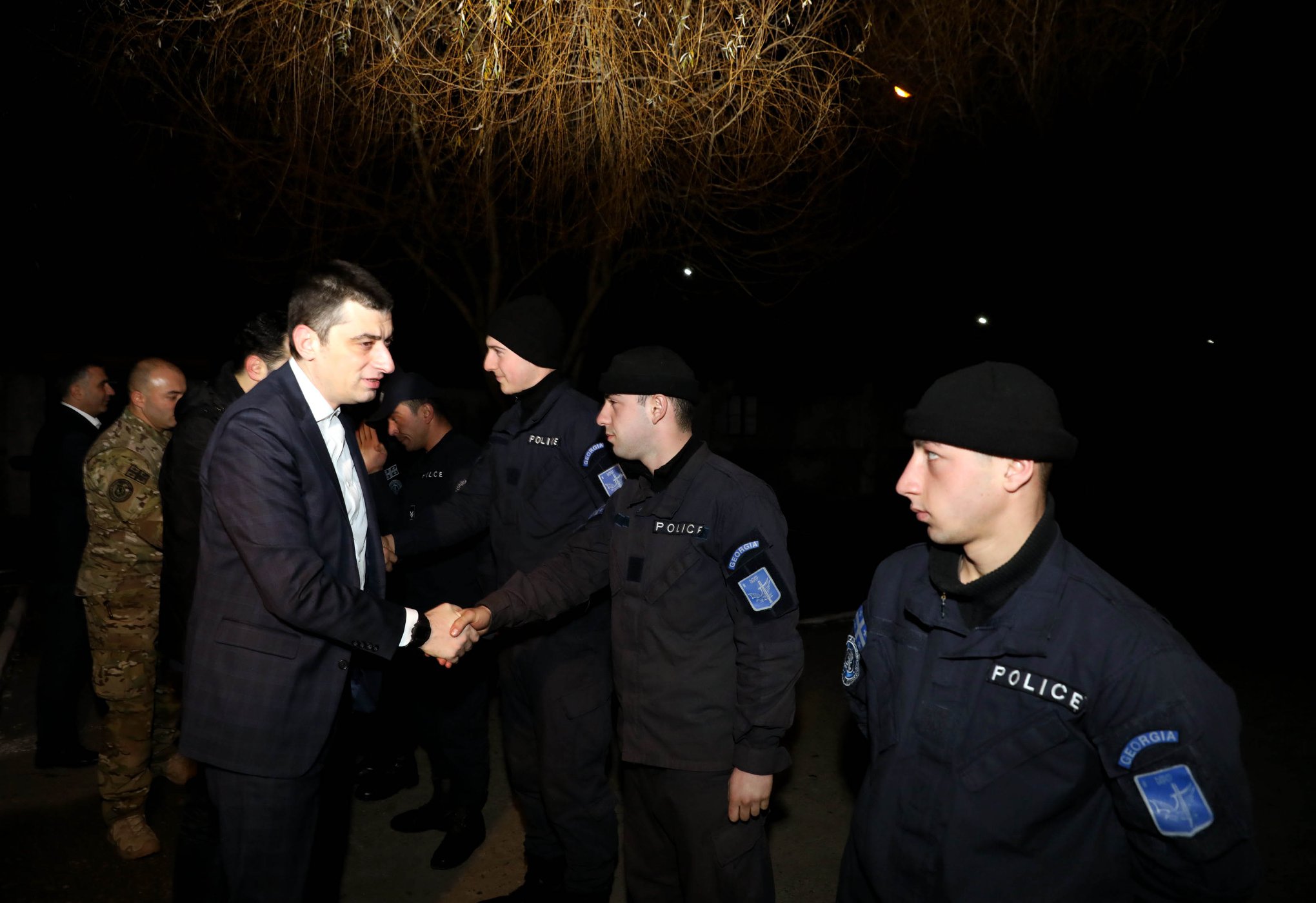 გიორგი გახარია ძველით ახალ წელს საოკუპაციო ხაზთან შეხვდა