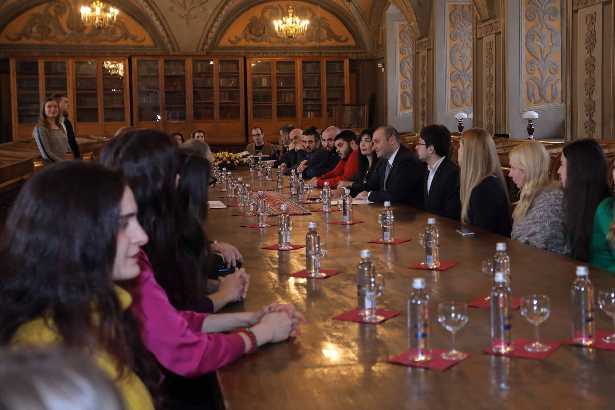 მამუკა ბახტაძე ვილნიუსის უნივერსიტეტის სტუდენტებს საქართველოში მიმდინარე რეფორმებსა და ქვეყნის ევროპული და ევროატლანტიკური ინტეგრაციის პროცესზე ესაუბრა