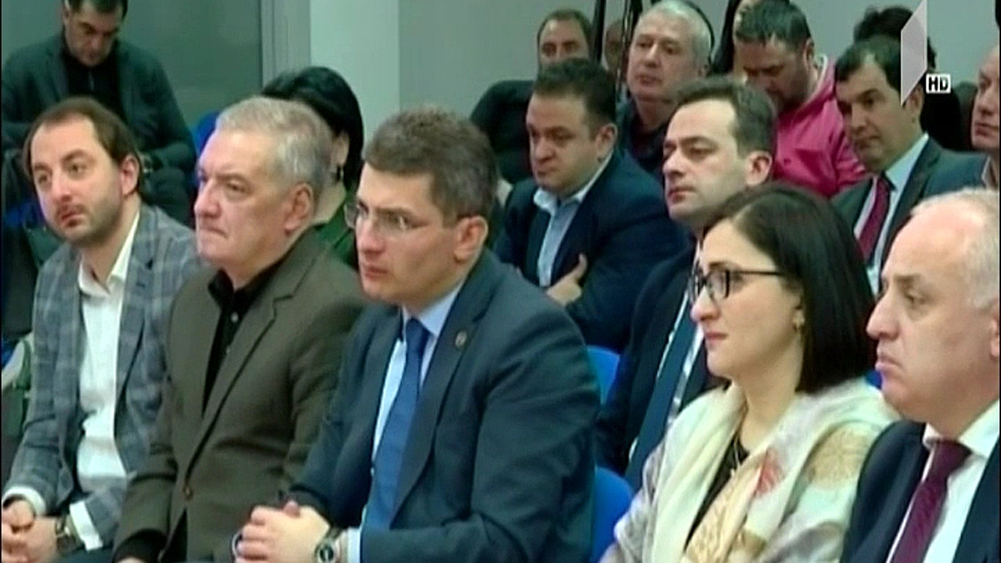საპარლამენტო უმრავლესობის სხდომა