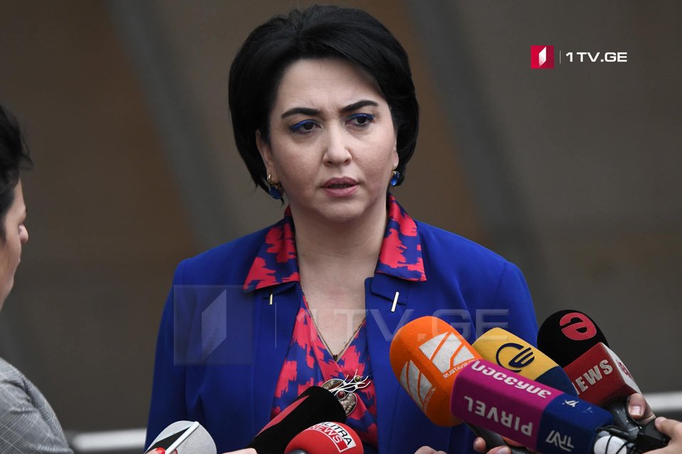 Эка Беселия распространяет заявление в социальной сети