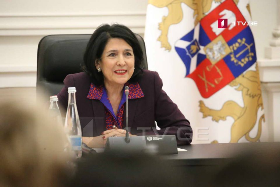 სალომე ზურაბიშვილი სომხეთში პრეზიდენტსა და პრემიერ-მინისტრს შეხვდება
