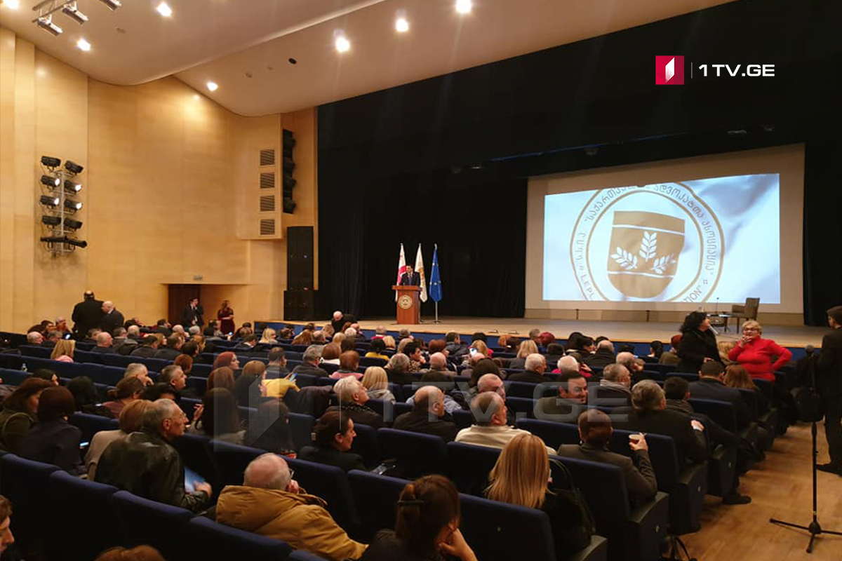 ადვოკატთა ასოციაციის წევრები მართლმსაჯულების სისტემაში არსებულ გამოწვევებზე მსჯელობენ