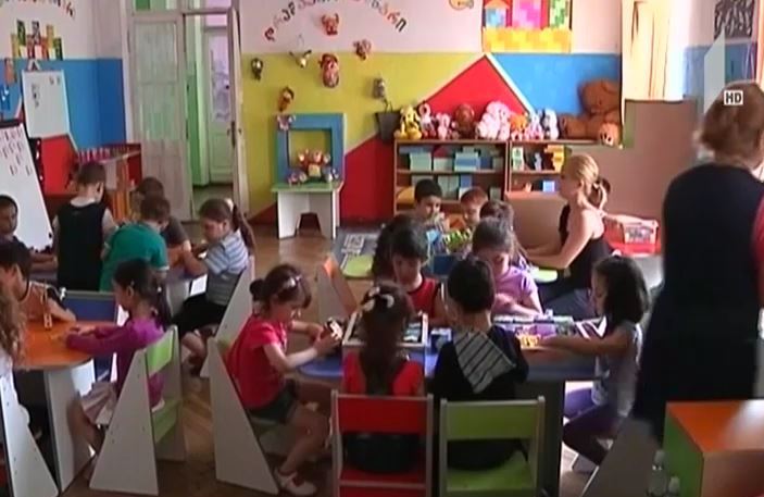 ვითარება თბილისის ბაღებში