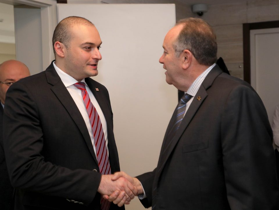 მამუკა ბახტაძე აშშ-ის ეროვნული თავდაცვის აკადემიის დელეგაციას ორ ქვეყანას შორის არსებულ მაღალი დონის თანამშრომლობაზე ესაუბრა