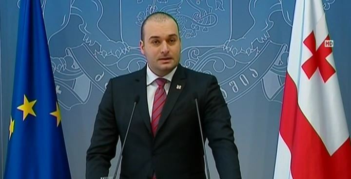 პრემიერი „ფიტჩის“ რეიტინგს ეხმაურება