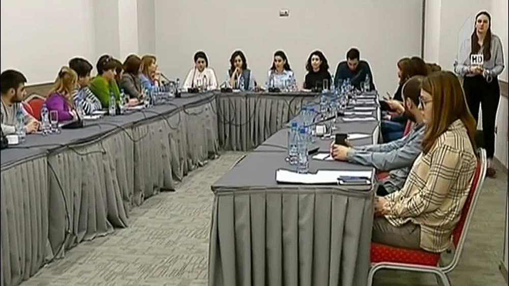 შეხვედრა „ეარბიენბიზე“ ბინების გამქირავებლებთან