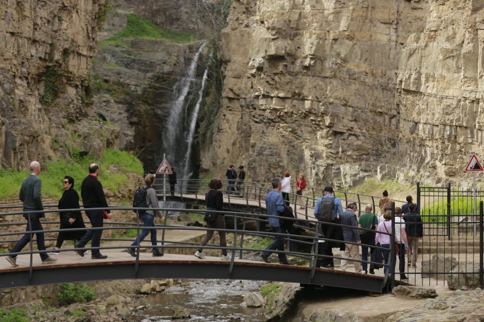 ტურისტული ვიზიტების რაოდენობა თებერვალში, გასული წლის იმავე პერიოდთან შედარებით, 5.1 პროცენტით გაიზარდა  
