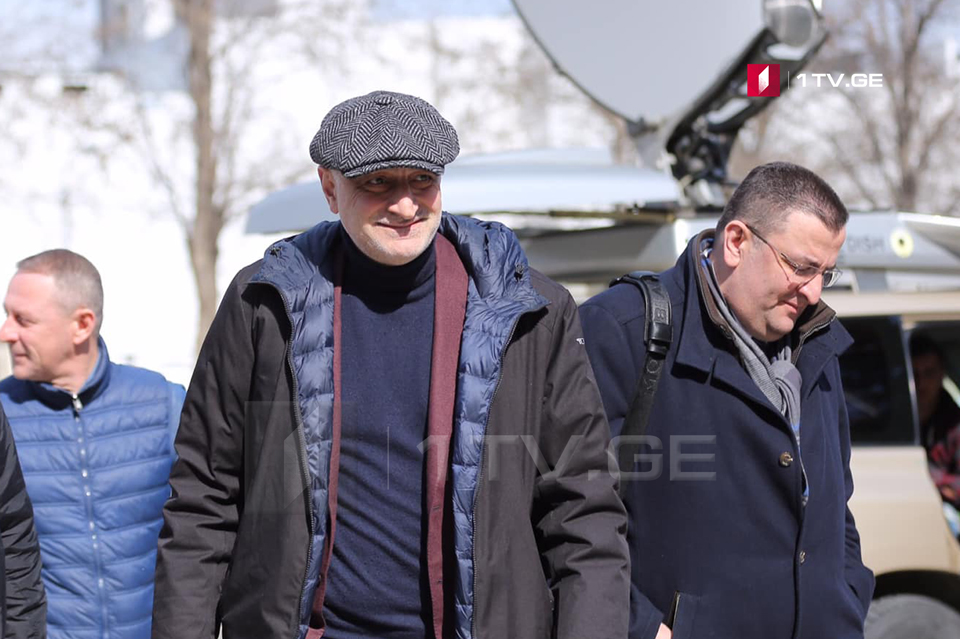 Mamuka Khazaradze to present letter received from Giorgi Gakharia in court