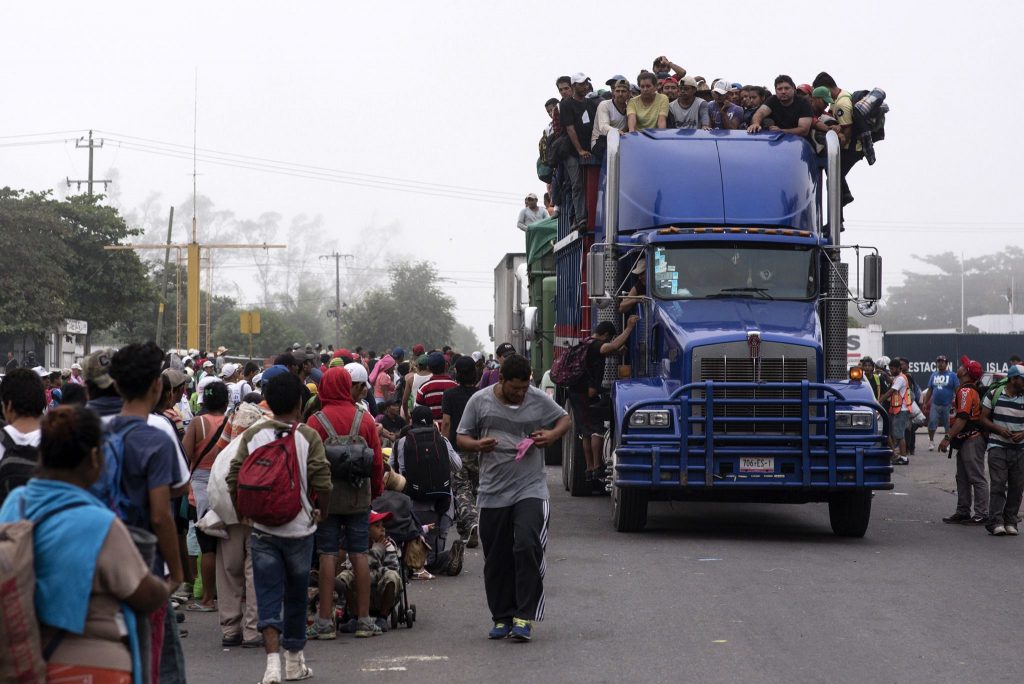 მექსიკაში მიგრანტებით სავსე სატვირთო ავტომობილის ავტოკატასტროფას 25 ადამიანი ემსხვერპლა