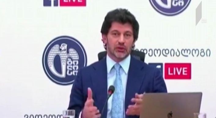 კახა კალაძემ „ფეისბუქის“ ვიდეოდიალოგში მოქალაქის შეკითხვებს უპასუხა