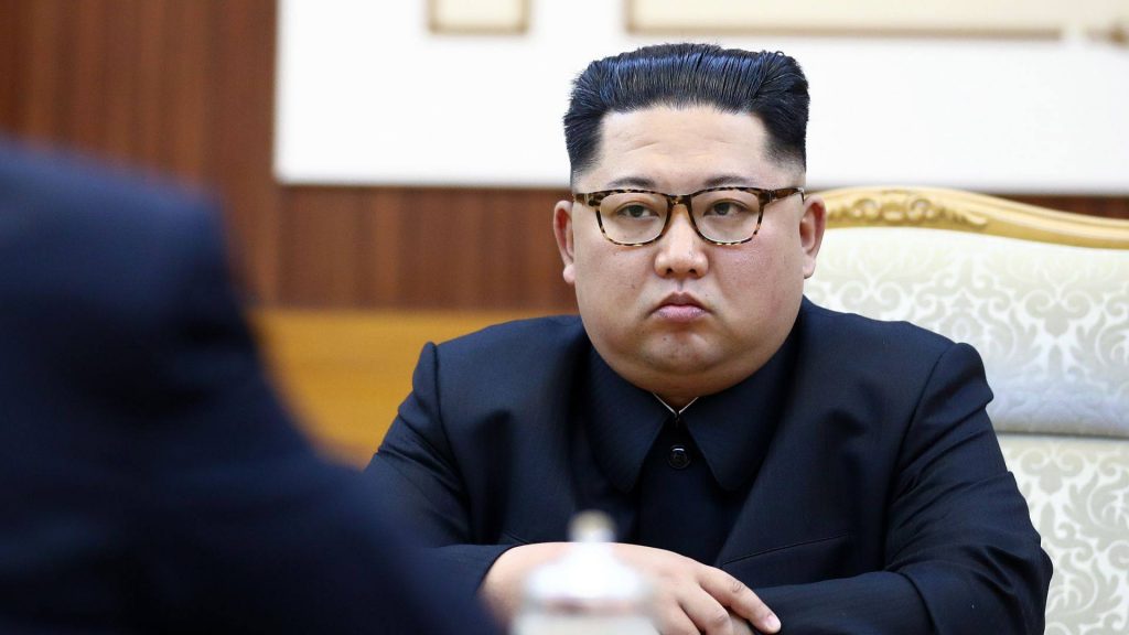 ჩრდილოეთ კორეის ლიდერი კიმ ჩენ ინი სამხრეთ კორეელი ოფიციალური პირის მკვლელობის გამო ბოდიშს იხდის