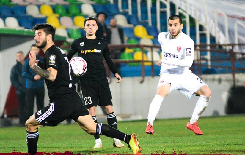„ტორპედომ“ ისევ წააგო, „საბურთალო“ შეუჩერებელია