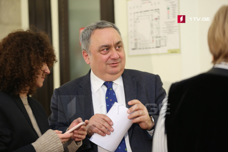 ზვიად კვაჭანტირაძის კომიტეტის თავმჯდომარეობიდან გადაყენებას შესაძლოა, დღეს ხელმეორედ ეყაროს კენჭი