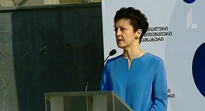 იუსტიციის მინისტრი პენიტენციურ დაწესებულებაში