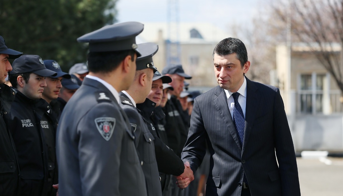 გიორგი გახარია დაცვის პოლიციაში მიმდინარე და დასრულებულ პროექტებს გაეცნო