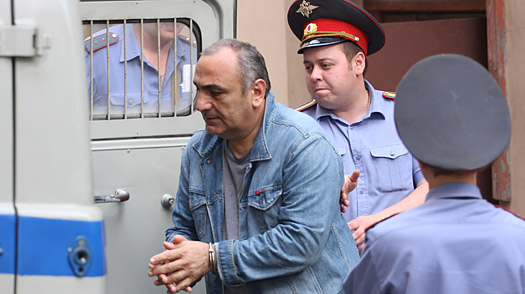 ტარიელ ონიანი რუსეთში, ციხის დატოვების დროს ისევ დააკავეს
