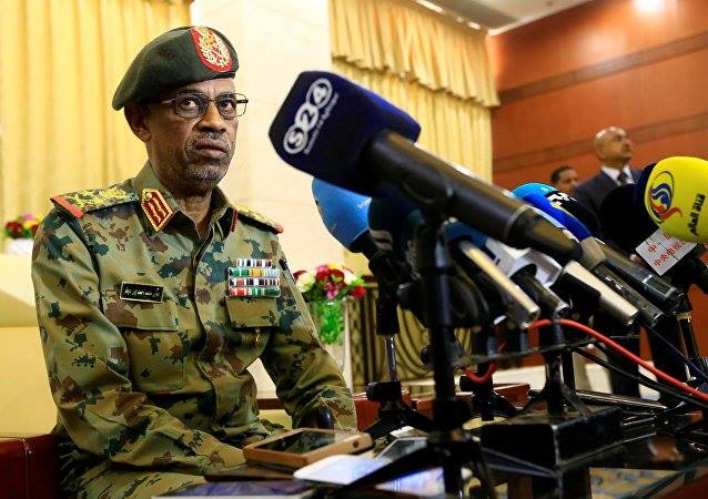 სუდანში ორწლიანი გარდამავალი პერიოდის განმავლობაში ძალაუფლება სამხედრო საბჭოს გადაეცემა