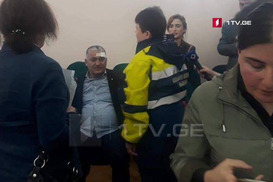ბათუმის საკრებულოში კიდევ ერთი დაპირისპირება ტერენტი გრანელის ბიუსტის საკითხს მოჰყვა [ვიდეო]