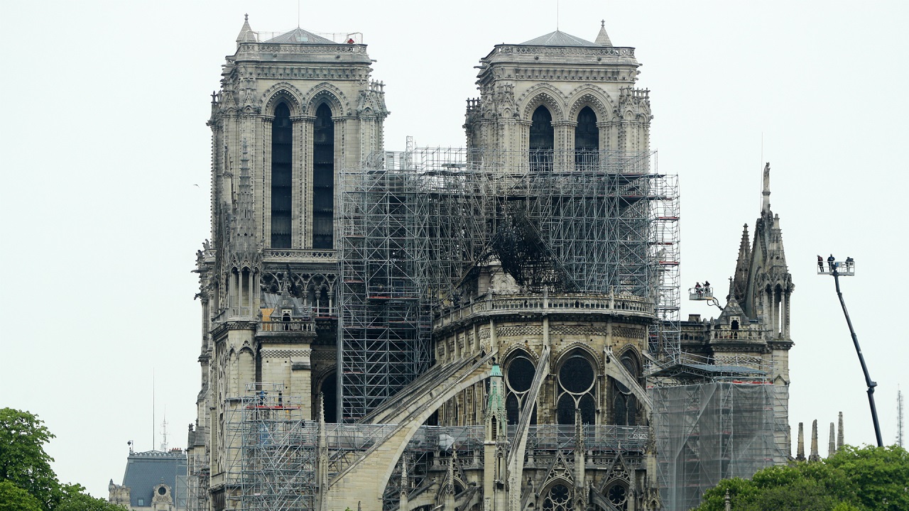 პარიზის ღვთისმშობლის ტაძარი - საფრანგეთის გულის ქარცეცხლიანი ისტორია და ნაკლებად ცნობილი ფაქტები
