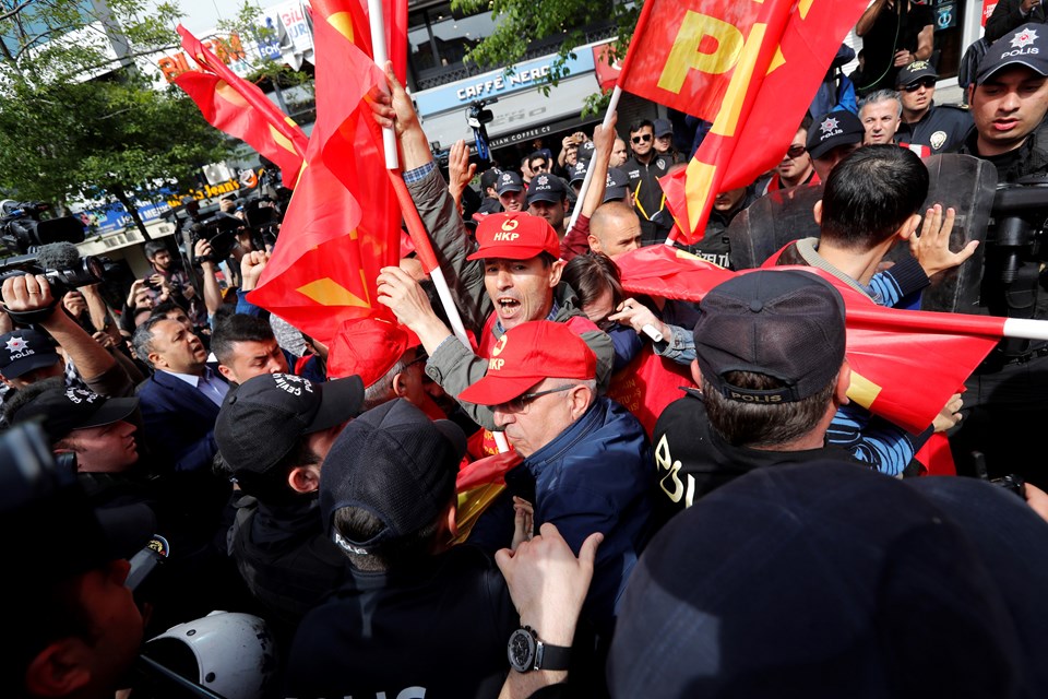 თურქეთში პოლიციამ შრომის დღესთან დაკავშირებულ დემონსტრაციაზე 80-ზე მეტი მონაწილე დააკავა