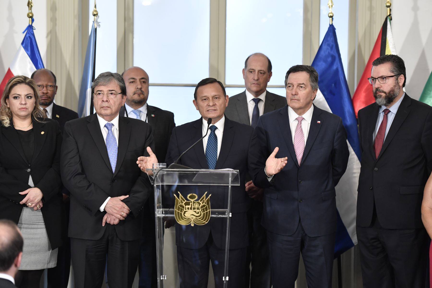 ლიმის ჯგუფის წევრები ნიკოლას მადუროს კოლუმბიელი ტერორისტების დაცვაში ადანაშაულებენ