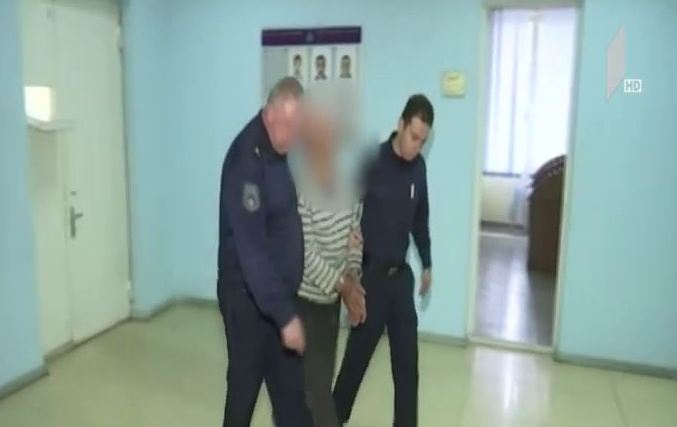 დღეს წარუდგენენ ბრალს ყანდაურაში ოთხი ადამიანის მკვლელობაში ბრალდებულ მამაკაცს