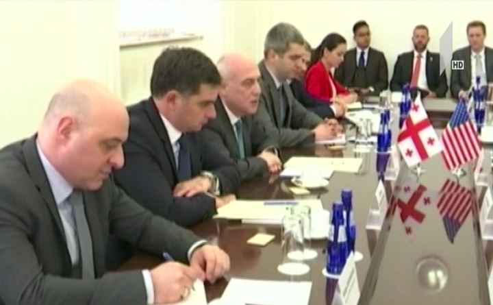 შეხვედრა საგარეო საქმეთა სამინისტროში