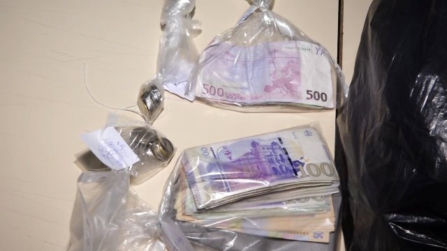 თბილისში დიდი ოდენობით ყალბი ფულის გასაღების ბრალდებით უკრაინის ორი მოქალაქე დააკავეს
