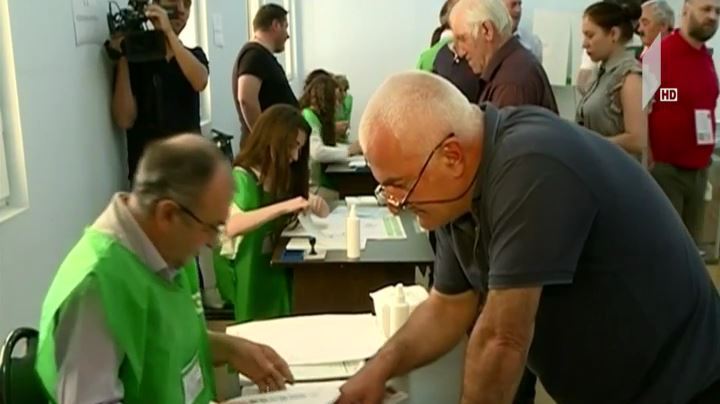 ხულოში არჩევნები მშვიდ ვითარებაში მიმდინარეობს