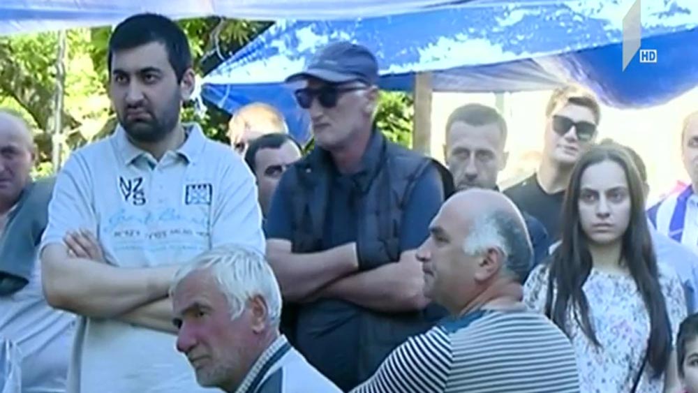 მაღაროელებმა გაფიცვა შეწყვიტეს