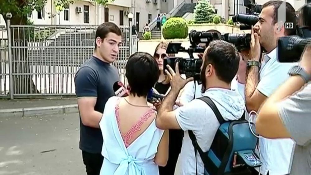 მიხეილ კალანდიას ბრალი ოფიციალურად წარედგინა