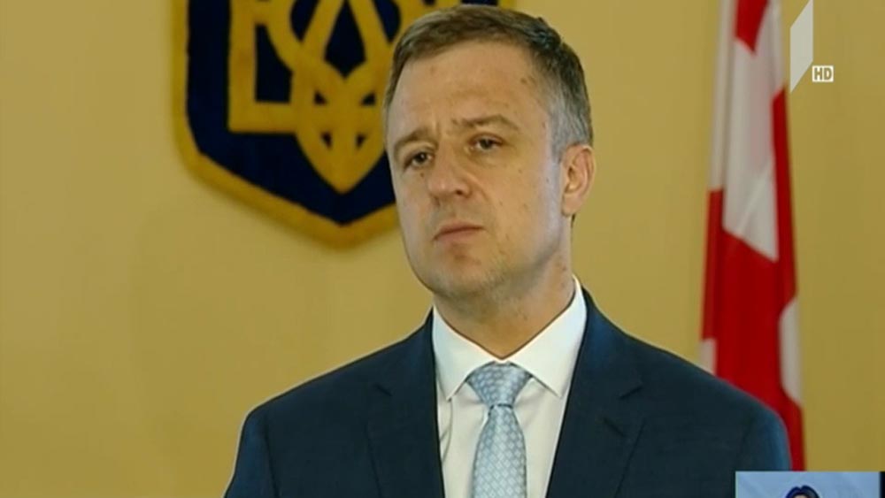 იულია სუსლიაკის ბავშვების მეურვეობა ბებიებს გადაეცათ