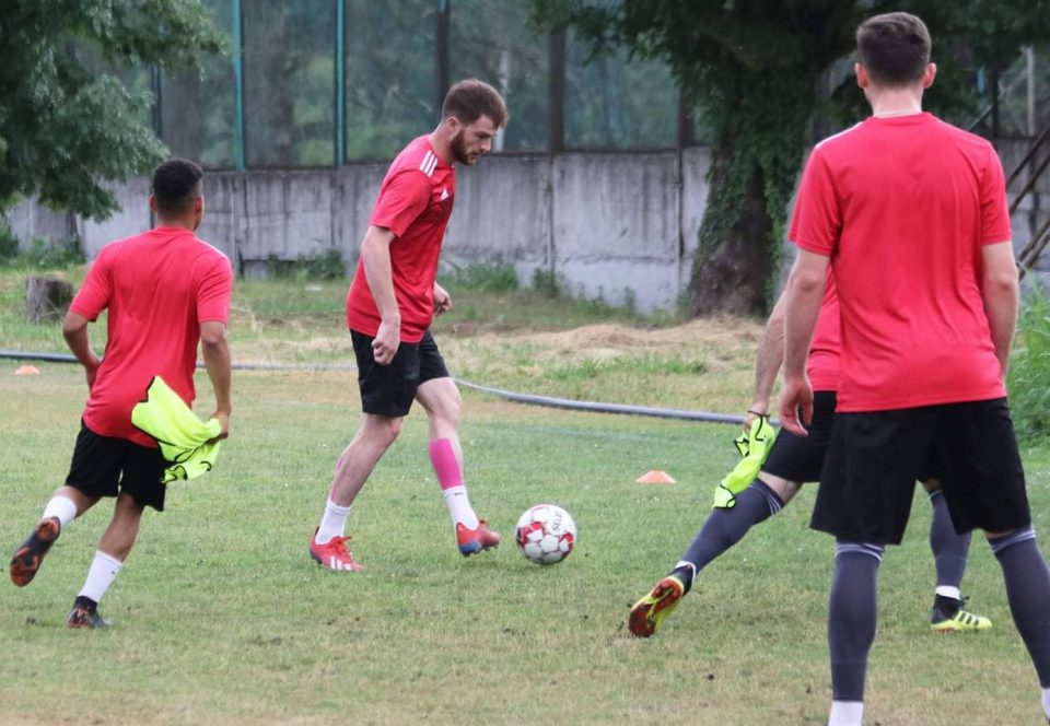 ბუდუ ზივზივაძე აცხადებს, რომ „დინამოში“ არ გადადის