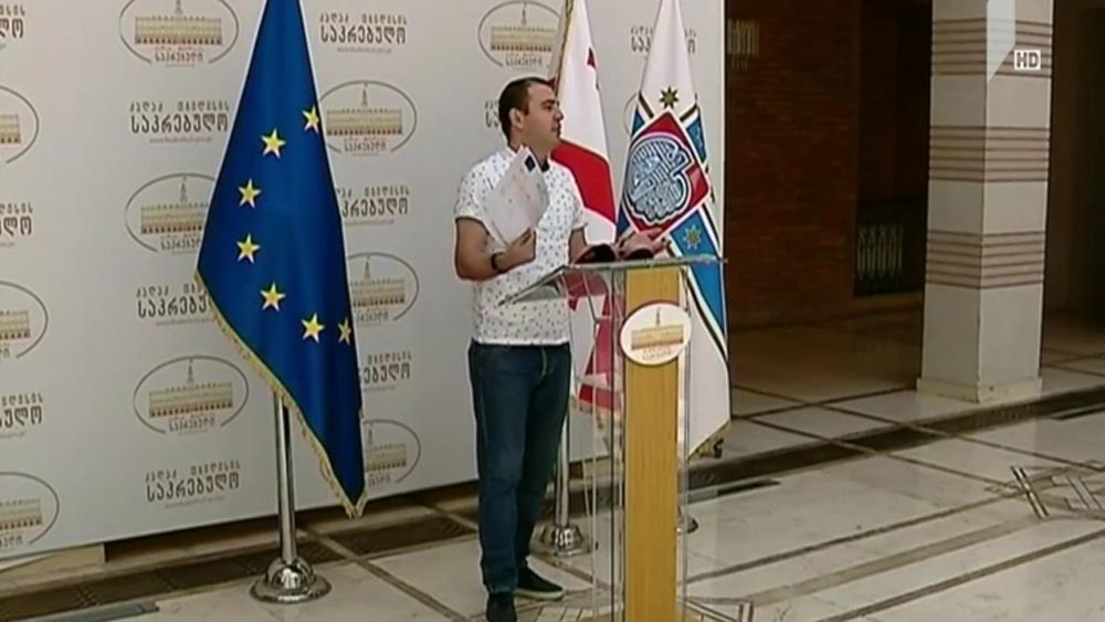 ლევან ხაბეიშვილი კახაბერ გვანცელაძის გათავისუფლებას ითხოვს