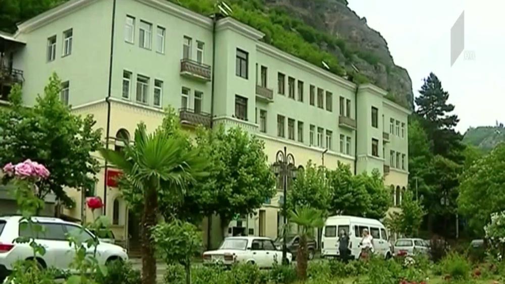 ჭიათურელი მაღაროელების მოთხოვნა