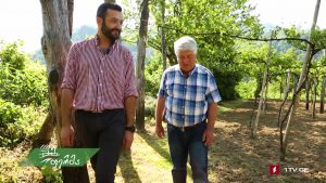 ფერმა 2019 06 16.mp4_20190616_114643.026