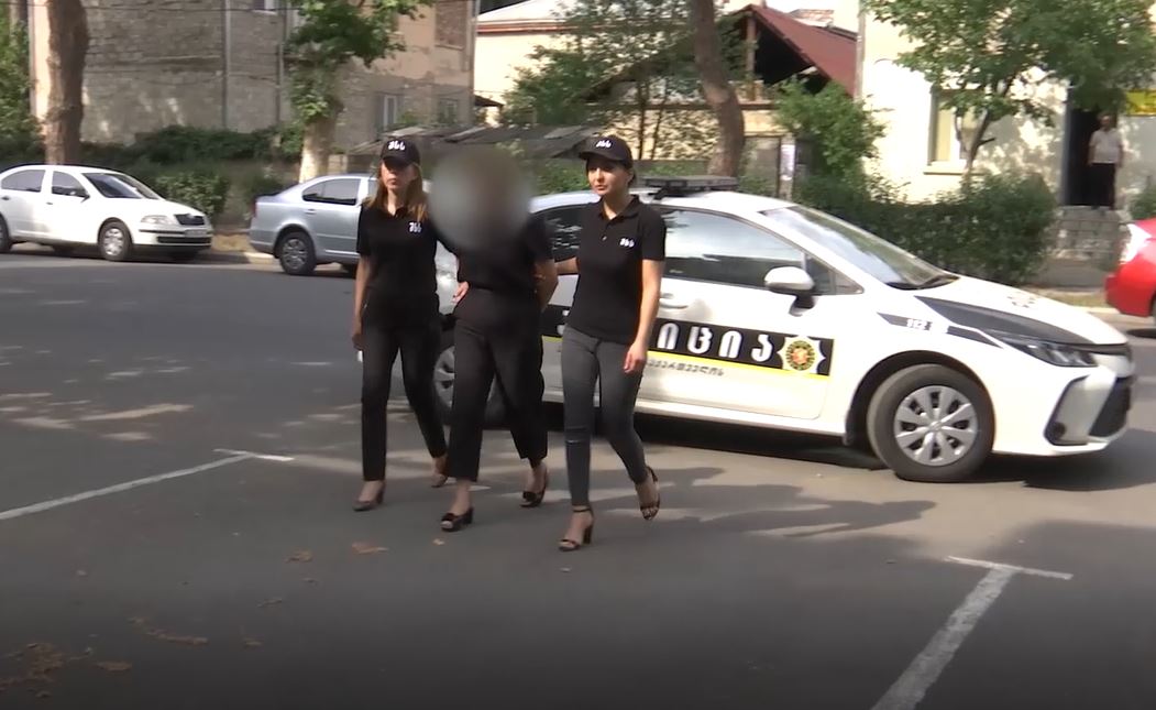 რუსთავში არასრულწლოვნის მკვლელობის ფაქტთან დაკავშირებით ფსიქიატრიული საავადმყოფოს ექიმი დააკავეს [ვიდეო]