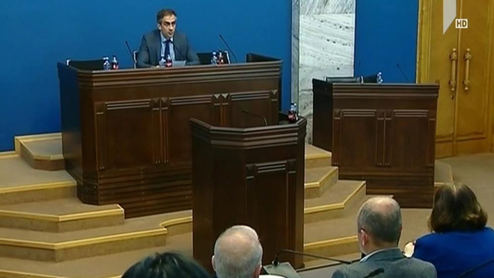 ზაქარია ქუცნაშვილს უფლებამოსილება შეუჩერდა