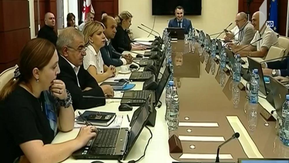 უჩა თოდუა იუსტიციის უმაღლესი საბჭოს კითხვებს პასუხობს