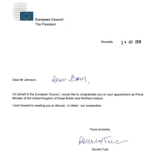დონალდ ტუსკი ბორის ჯონსონს დიდი ბრიტანეთის პრემიერ-მინისტრის თანამდებობაზე დანიშვნას ულოცავს