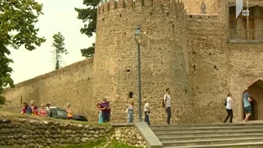 ტურისტული ემბარგო და შეხვედრა ბიზნესმენებთან