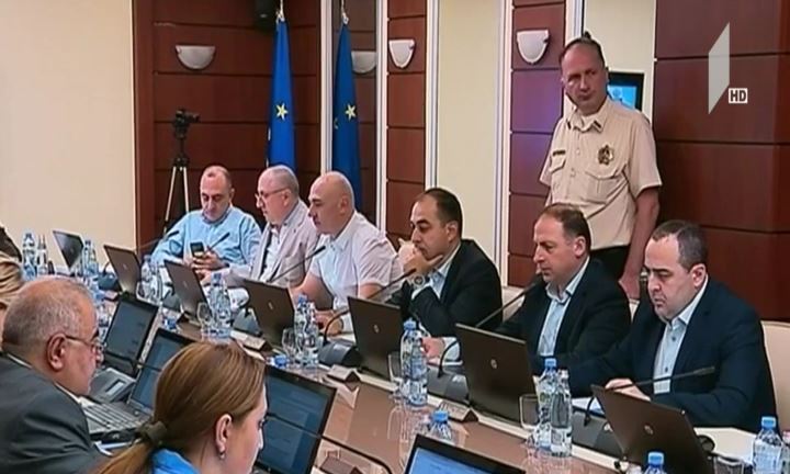 სიტყვიერი დაპირისპირება იუსტიციის უმაღლეს საბჭოში