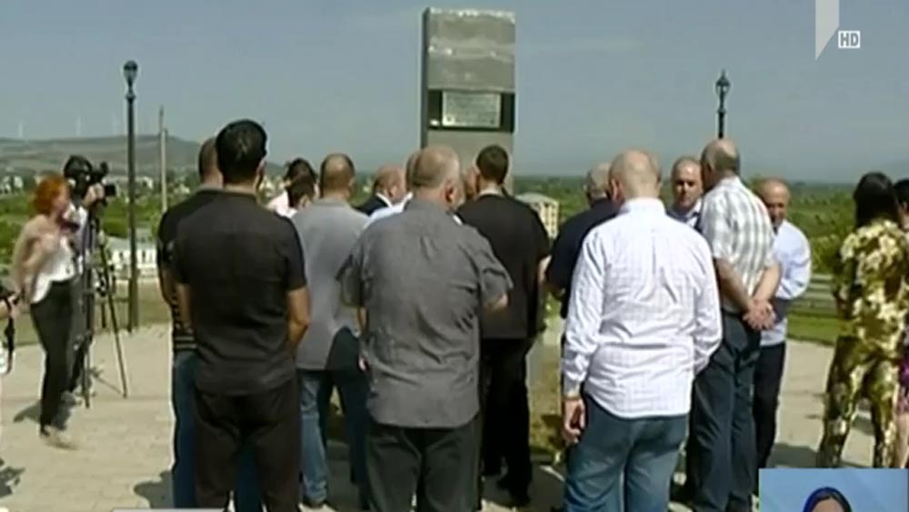2008 წლის ომის გმირების გახსენება გორში