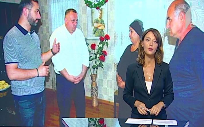 შმაგი კუპატაძისა და ზაზა ფერაძის ოჯახებს ფულადი დახმარება გადასცეს